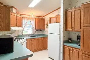 310 E Scott St, Jeffers, MN 56145 - Photo 5