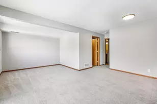 1118 E 145th St, Burnsville, MN 55337 - Photo 17