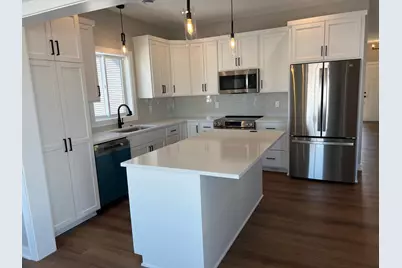 2306 Elk Run Drive SE, Pine Island, MN 55963 - Photo 7