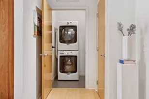 2840 Bryant Ave S, Minneapolis, MN 55408 - Photo 31