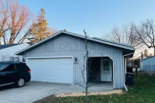 2648 3rd Ave E, North Saint Paul, MN 55109 - Photo 1