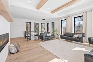 16216 Gleason Lake Rd, Wayzata, MN 55391 - Photo 9