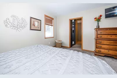 1082 W Lake Drive, Detroit Lakes, MN 56501 - Photo 21