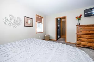 1082 W Lake Dr, Detroit Lakes, MN 56501 - Photo 21