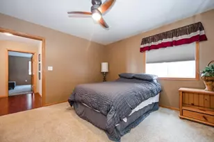 1082 W Lake Dr, Detroit Lakes, MN 56501 - Photo 49