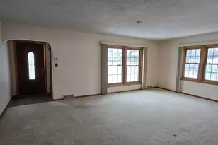 918 Clausen Ave, Albert Lea, MN 56007 - Photo 5