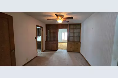 918 Clausen Avenue, Albert Lea, MN 56007 - Photo 7