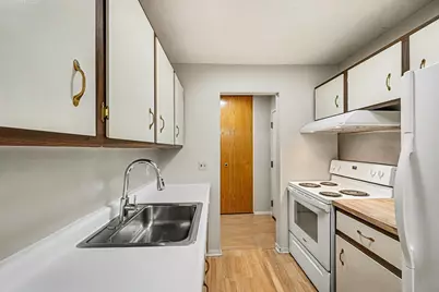 183 Little Canada Road E #302, Little Canada, MN 55117 - Photo 3