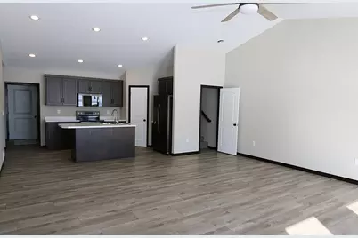 1012 NE 6th Avenue, Perham, MN 56573 - Photo 3