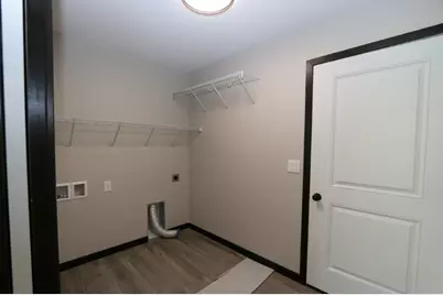 1012 NE 6th Avenue, Perham, MN 56573 - Photo 9