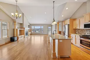 1336 Palisade Path, Woodbury, MN 55129 - Photo 5