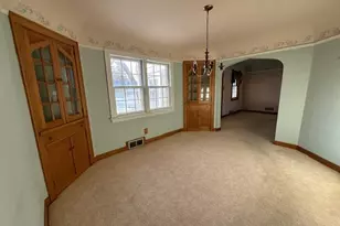 700 Oakland Pl NE, Austin, MN 55912 - Photo 11