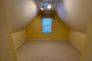 700 Oakland Pl NE, Austin, MN 55912 - Photo 7