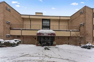 5607 Green Cir Dr, Minnetonka, MN 55343 - Photo 21