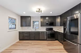 5656 Zane Ave N, Crystal, MN 55429 - Photo 3