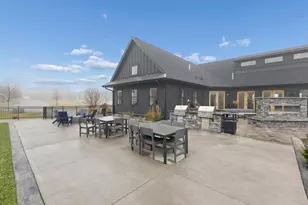 8689 Deerwood Ln N, Maple Grove, MN 55369 - Photo 39