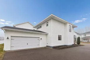 8689 Deerwood Ln N, Maple Grove, MN 55369 - Photo 23