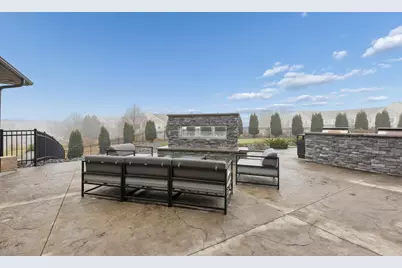 8689 Deerwood Lane N, Maple Grove, MN 55369 - Photo 37