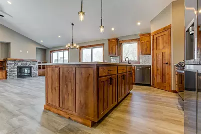 1637 75th Avenue, Hammond, WI 54015 - Photo 5