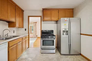 1312 E 93 1/2 St, Bloomington, MN 55425 - Photo 13