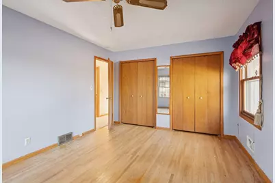 1312 E 93 1/2 Street, Bloomington, MN 55425 - Photo 19