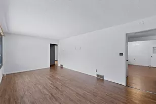 204 Division St NE, Chatfield, MN 55923 - Photo 5