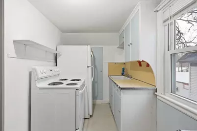 326 N 3rd Street, River Falls, WI 54022 - Photo 11