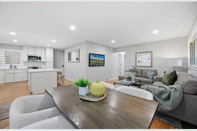 2931 Chowen Avenue N, Robbinsdale, MN 55422 - Photo 3