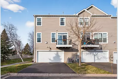 5034 Yuma Lane N, Plymouth, MN 55446 - Photo 3