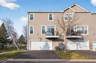 5034 Yuma Ln N, Plymouth, MN 55446 - Photo 3