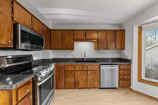 13912 Xerxes Ave S, Burnsville, MN 55337 - Photo 19