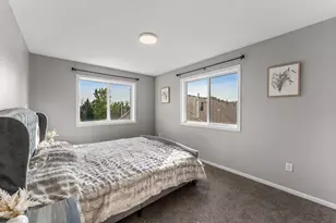 291 Appleblossom Ln E, Shakopee, MN 55379 - Photo 21