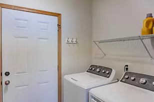 1427 Ravoux Ln, Chaska, MN 55318 - Photo 39