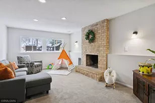 13720 James Ave S, Burnsville, MN 55337 - Photo 29