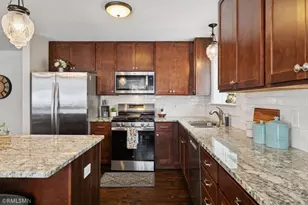 13720 James Ave S, Burnsville, MN 55337 - Photo 17