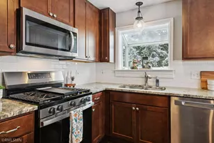 13720 James Ave S, Burnsville, MN 55337 - Photo 19