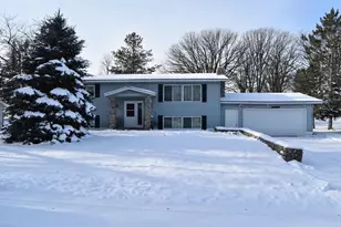 106 Pleasant Ln, New York Mills, MN 56567 - Photo 1