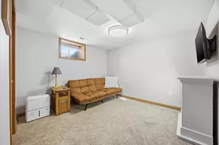 502 12th St N, Moorhead, MN 56560 - Photo 17