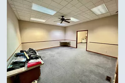 105 E Lincoln Avenue, Fergus Falls, MN 56537 - Photo 15