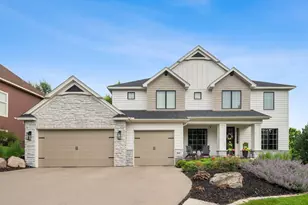 541 Lake Ridge Dr, Shoreview, MN 55126 - Photo 3