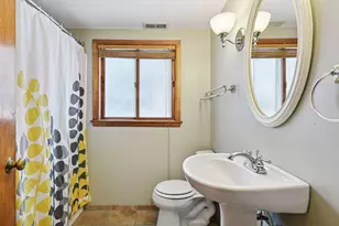 16600 Canterbury Dr, Minnetonka, MN 55345 - Photo 31