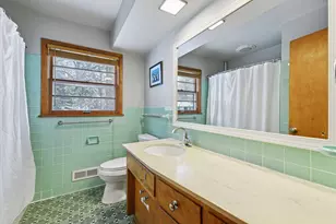 16600 Canterbury Dr, Minnetonka, MN 55345 - Photo 25