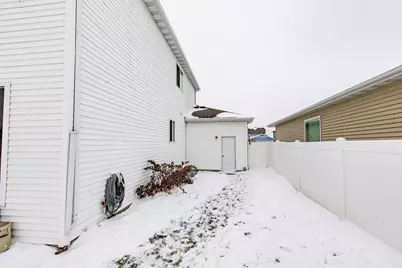 5466 Justice Drive S, Fargo, ND 58104 - Photo 9