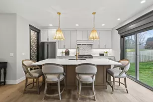 5319 Glenwood Ave, Golden Valley, MN 55422 - Photo 11