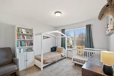 668 Cobblestone Way, Shakopee, MN 55379 - Photo 19