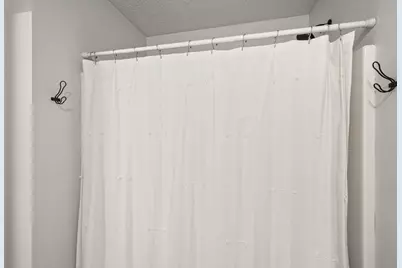 668 Cobblestone Way, Shakopee, MN 55379 - Photo 23