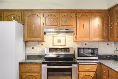 8316 Hampshire Avenue N, Brooklyn Park, MN 55445 - Photo 11