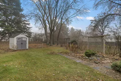 8316 Hampshire Avenue N, Brooklyn Park, MN 55445 - Photo 25