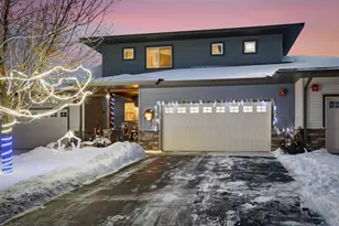 1315 Lylewood Pkwy, Carver, MN 55315 - Photo 5