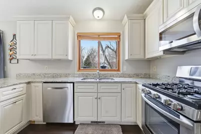 4093 Vermont Avenue, Eagan, MN 55123 - Photo 9